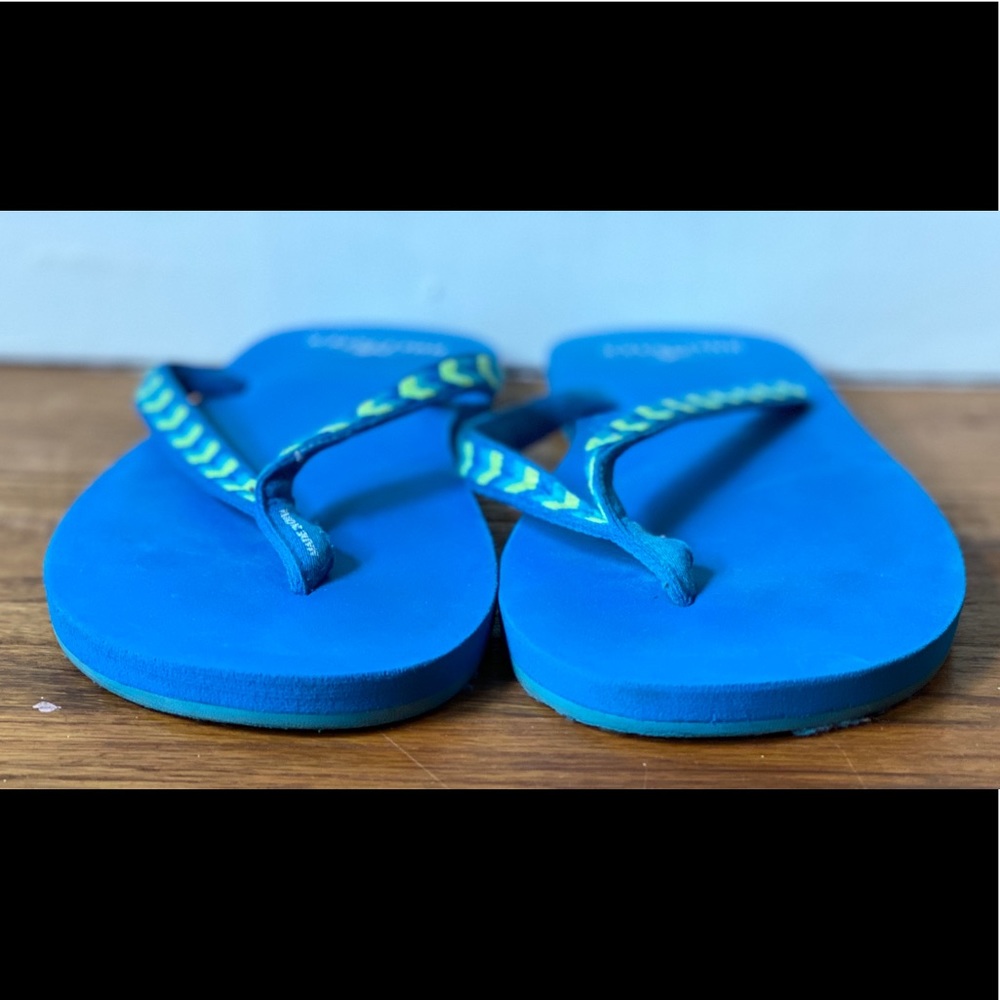 Hollister Flip Flops